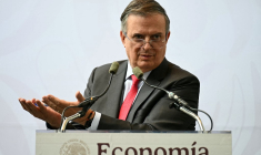 Le ministre de l'économie mexicain, Marcelo Ebrard, à Mexico le 1er juillet 2026. ( AFP / YURI CORTEZ )