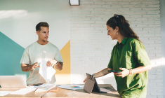 (Quelle est l'offre bancaire pro qui accompagne au quotidien tous les talents ? Bourso Business bien sûr ! - Visuel Adobe Stock)