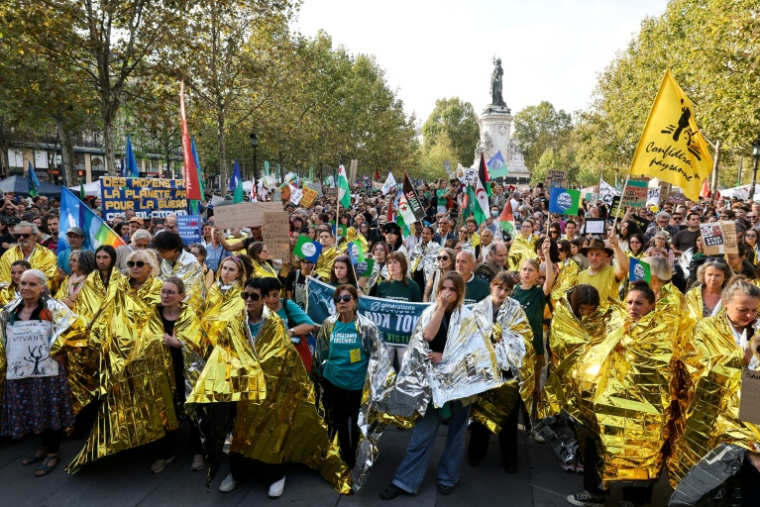 Rassemblement à Paris pour le climat, le 26 septembre 2026 ( AFP / MEHDI FEDOUACH )