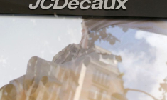 JCDECAUX PLONGE, LA CROISSANCE DE SON CHIFFRE D'AFFAIRES DEVRAIT RALENTIR AU 2E TRIMESTRE