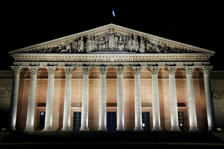 Le gouvernement organisera, comme souhaité par le président Emmanuel Macron, un débat à l'Assemblée nationale sur la guerre entre l'Iran et Israël mercredi soir à partir de 21H30 ( AFP / Ludovic MARIN )