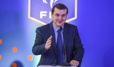 « Faire ce qui est juste » : Kévin Lamour a écrit aux équipes de la FIFA après son licenciement