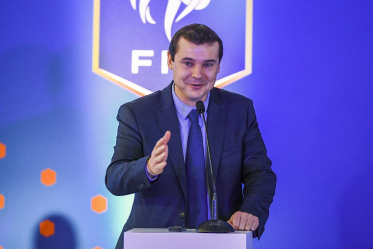 « Faire ce qui est juste » : Kévin Lamour a écrit aux équipes de la FIFA après son licenciement