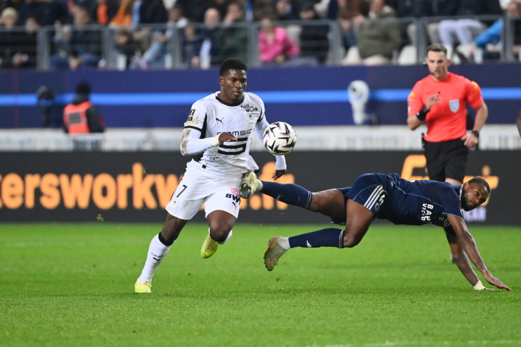 Rennes gagne un match sans luxe contre le Paris FC