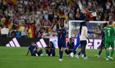 Dans les maux des Bleues