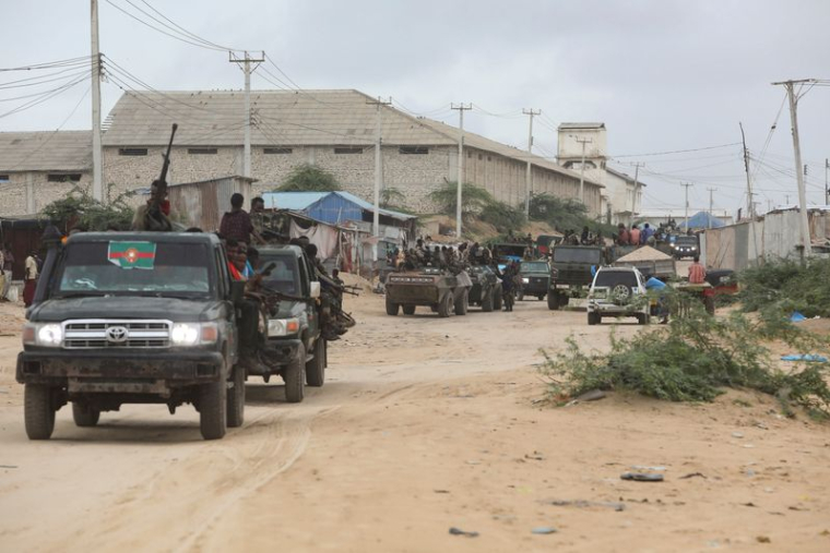 Les membres de l'Armée Nationale Somalienne retournent dans leurs casernes