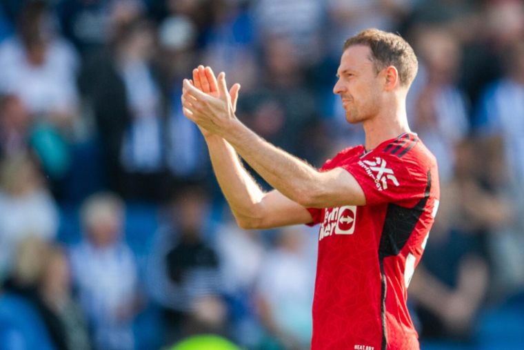 Un cadre de Manchester United raccroche
