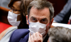 CORONAVIRUS : LE VARIANT OMICRON CIRCULE PROBABLEMENT EN FRANCE, DIT VÉRAN