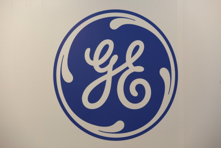 GE CAPITAL CÈDE GE ENERGY FINANCIAL SERVICES POUR 2,56 MILLIARDS DE DOLLARS