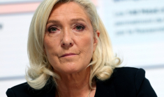Marine Le Pen présente le programme budgétaire du RN, le 6 octobre 2026 à Paris ( AFP / MEHDI FEDOUACH )