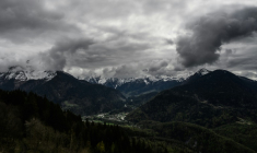 la vallée de l'Arve, l'une des plus polluées de France, à Passy, le 24 avril 2025 ( AFP / JEAN-PHILIPPE KSIAZEK )
