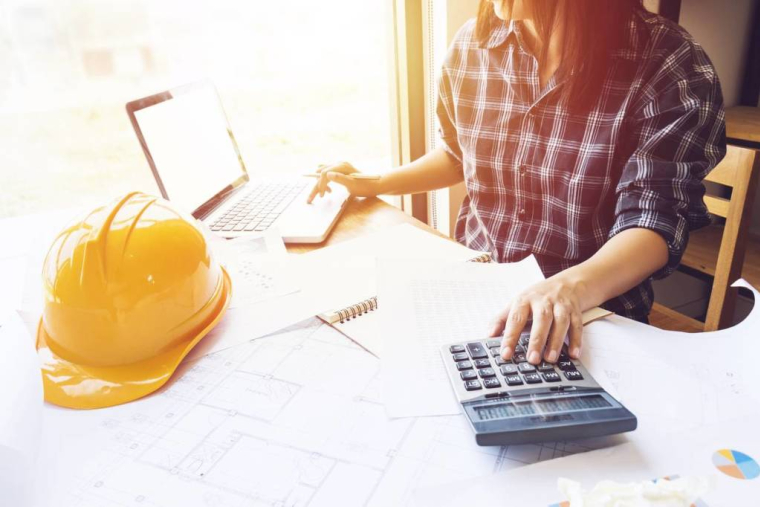 Rénovation énergétique : connaissez-vous les aides disponibles ? / iStock.com - asiandelight