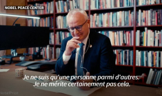 Machado apprend au téléphone qu'elle est lauréate du Nobel de la paix