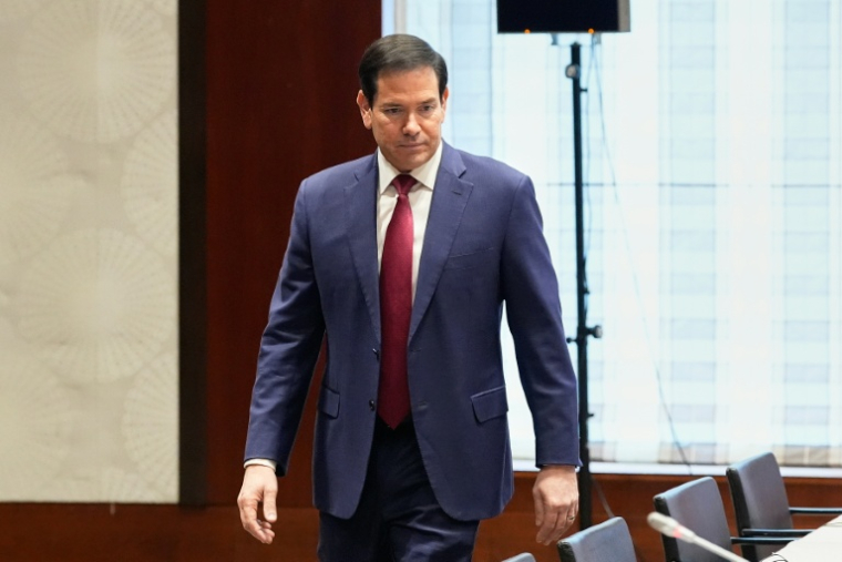 Le secrétaire d'Etat américain Marco Rubio avant une réunion bilatérale avec le ministre chinois des Affaires étrangères, le 13 février 2026, en marge de la Conférence de Munich sur la sécurité (MSC) en Allemagne ( POOL / Alex Brandon )