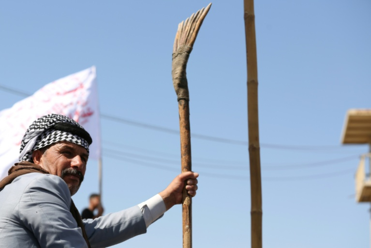 Un agricultureur irakien manifeste à Diwaniyah, dans le centre du pays, le 4 octobre 2025. ( AFP / Hayder INDHAR )