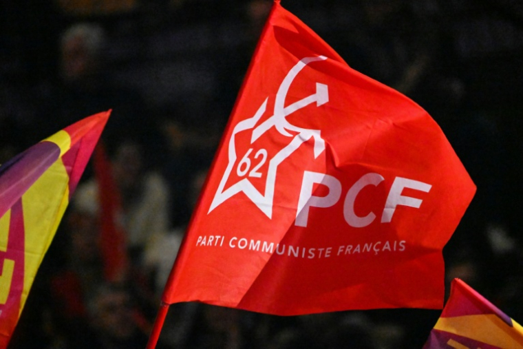 Au cours d'un meeting de campagne de Fabien Roussel (PCF), à Lille, le 7 avril 2022 ( AFP / DENIS CHARLET )