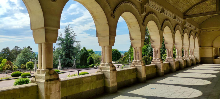 Provins, Compiègne, Lisieux: offrez-vous une escapade à moins de 2 heures de Paris pour un budget maîtrisé.