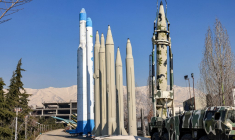 Des répliques de missiles iraniens à Téhéran, en Iran le 7 février 2024. ( AFP / ATTA KENARE )