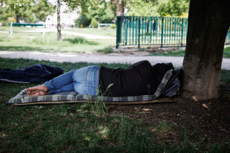 Du 23 au 27 mai, 109 records de températures mensuelles minimales et 266 records de températures mensuelles maximales ont été enregistrés en France ( AFP / SIMON WOHLFAHRT )