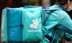APRÈS SON IPO RATÉ, DELIVEROO ANNONCE UN BOND DES COMMANDES AU PREMIER TRIMESTRE