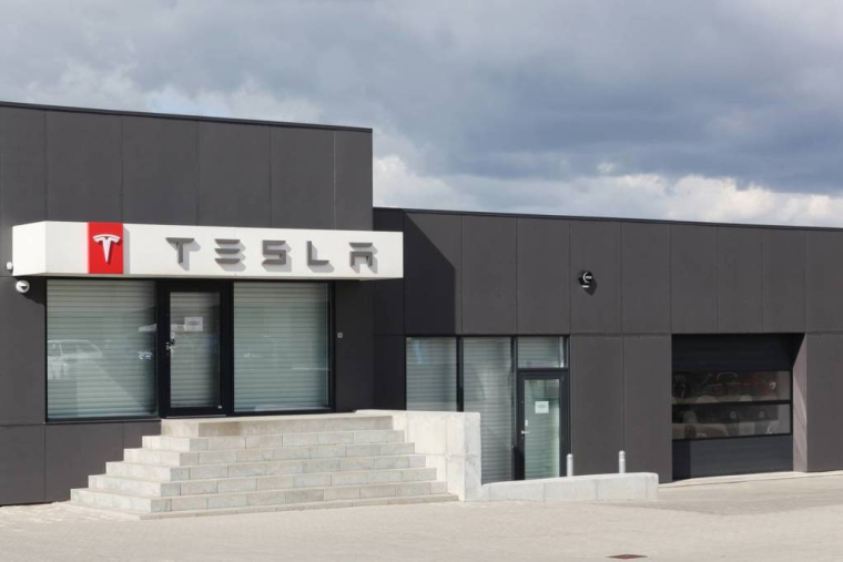 Teslaréussit l'augmentation de son capital en levant 1,2 milliard de dollars