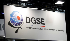Le logo de la DGSE au salon VivaTech à Paris