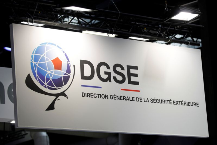 Le logo de la DGSE au salon VivaTech à Paris
