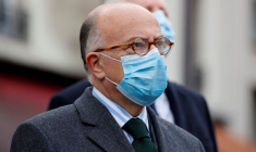 PROCÈS DU 13-NOVEMBRE: CAZENEUVE DÉFEND L'ACTION DE L'ETAT MAIS SE DIT "HANTÉ" PAR LES ATTENTATS