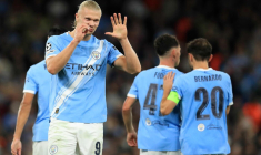 Manchester City maîtrise Naples avec un Erling Haaland historique