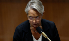 Elisabeth Borne à l'Assemblée nationale à Paris