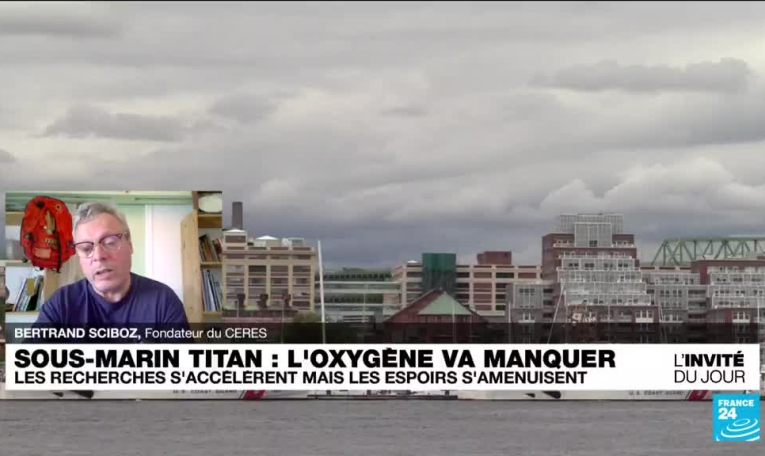 Sous-marin Titan : les recherches accélèrent mais les espoirs s'amenuisent