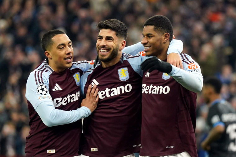 Aston Villa annonce le départ de trois poids lourds