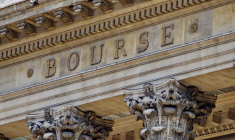 Sur les marchés, la semaine sera notamment animée par la saison des résultats aux Etats-Unis et un rendez-vous de la Fed mercredi.