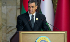 Le Premier ministre espagnol Pedro Sanchez lors du 34e Sommet de la Ligue arabe à Bagdad, le 177 mai 2025 ( POOL / Hadi Mizban )