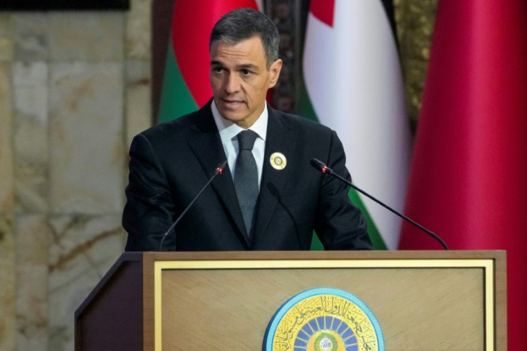 Le Premier ministre espagnol Pedro Sanchez lors du 34e Sommet de la Ligue arabe à Bagdad, le 177 mai 2025 ( POOL / Hadi Mizban )