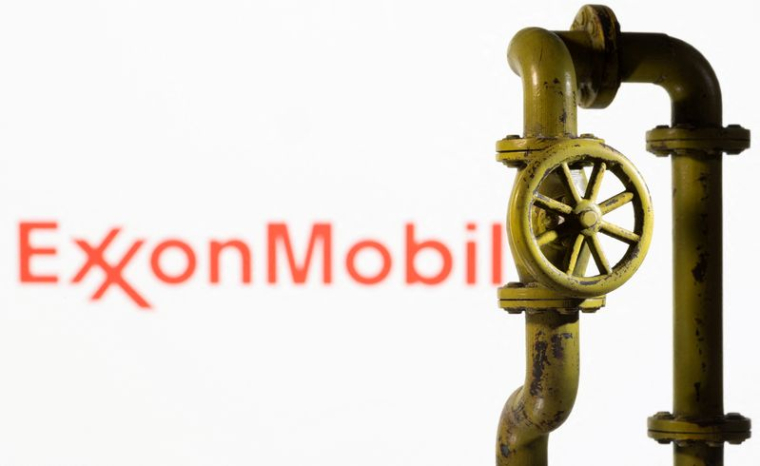 CONFRONTÉ À UNE GRÈVE, EXXON LANCE L'ARRÊT PROGRESSIF DE SA RAFFINERIE DE FOS-SUR-MER