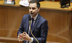 Laurent Saint-Martin, le 16 décembre 2024, à Paris ( AFP / GEOFFROY VAN DER HASSELT )