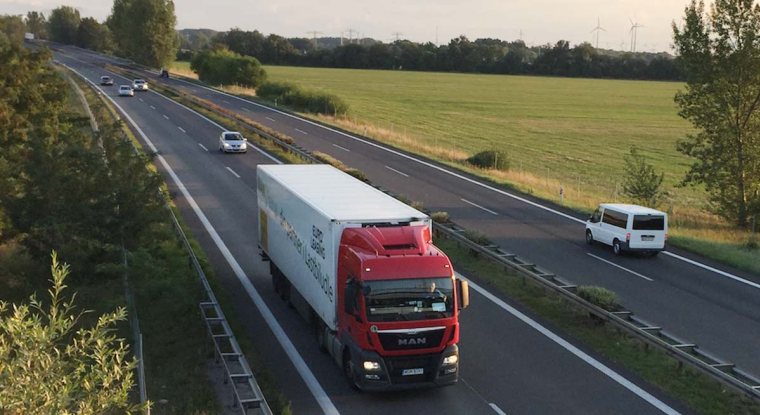 Signe prometteur de la reprise de l'économie allemande au troisième trimestre : le kilométrage des camions est revenu à ses niveaux d'avant-crise. (© Cc Ralf-Kothe/flickr)