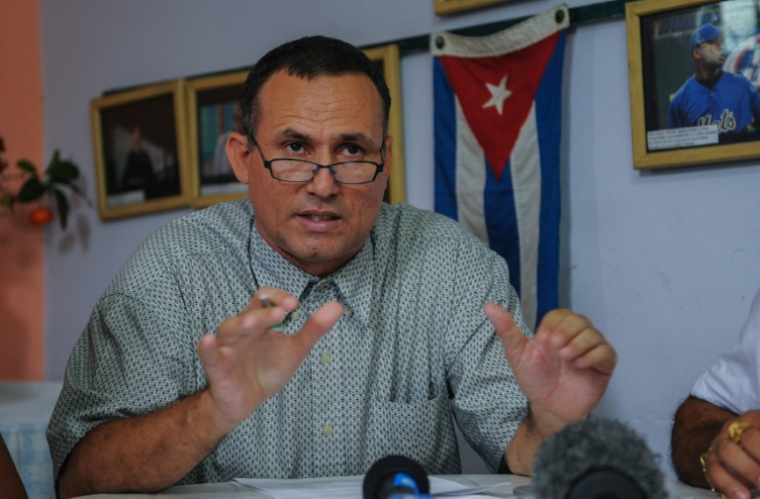 Le dissident cubain José Daniel Ferrer lors d'une conférence de presse, à La Havane, le 12 mai 2016 ( AFP / YAMIL LAGE )