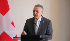 La Suisse offrira "l'immunité" à Poutine s'il "vient pour une conférence de paix" (ministre)