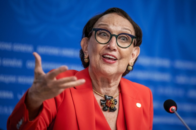 La Secrétaire générale de la Commission des Nations Unies pour le commerce et le développement (CNUCED), Rebeca Grynspan, lors d'une conférence de presse à Genève, le 13 octobre 2025 ( AFP / Fabrice COFFRINI )