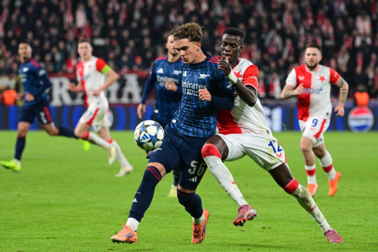 Oui, il est possible de jouer en Ligue des champions à 15 ans