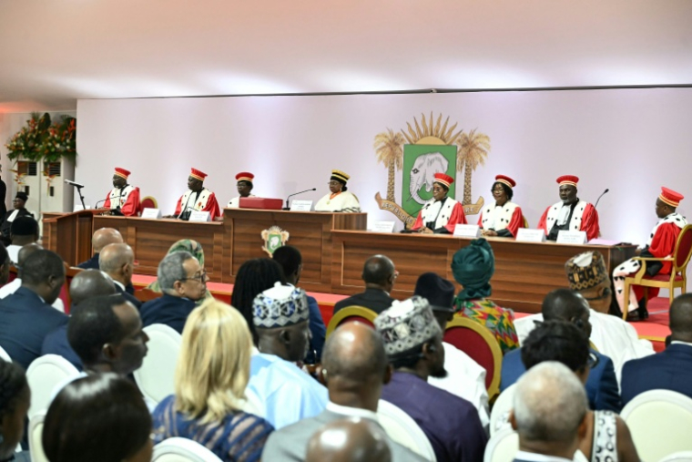 Cérémonie d'investiture du président ivoirien Alassane Ouattara pour un quatrième mandat, au palais présidentiel d'Abidjan (Côte d'Ivoire), le 8 décembre 2025 ( POOL / SIA KAMBOU )