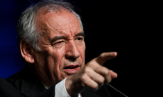 Francois Bayrou, le 13 juin 2025, à Saint-Rémy de Provence ( AFP / GABRIEL BOUYS )