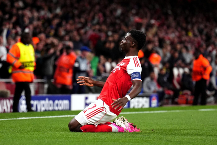 Bukayo Saka libère Arsenal