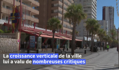 Berceau du tourisme de masse sous Franco, Benidorm assume fièrement