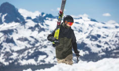 essilor luxottica Oakely 2017 (Crédit:  / EssilorLuxottica médiathèque )