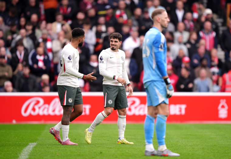 Chelsea termine Nottingham Forest
