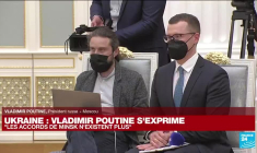 Replay : Vladimir Poutine s'exprime, les accords de paix en Ukraine "n'existent plus"