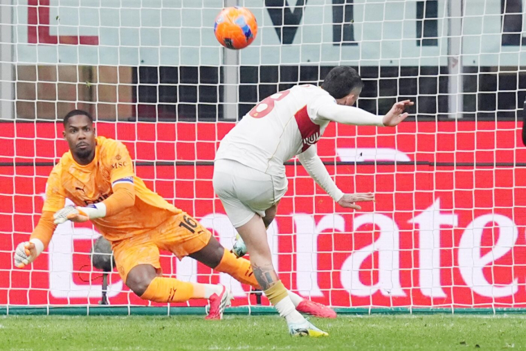 Le craquage de Mike Maignan contre l’arbitre de Milan-Genoa